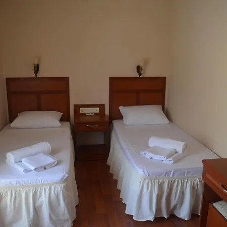 Hotel Silva 3*